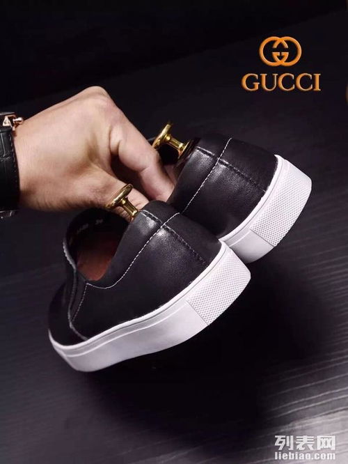 图一比一古奇精品男士休闲鞋厂家批发与天津服装鞋帽箱包技术开发